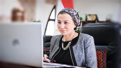 وزيرة البيئة تشارك في المائدة المستديرة رفيعة المستوى لمناقشات المناخ بفرنسا