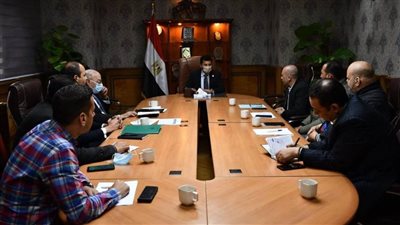 وزير الرياضة يشهد مناقشات برنامج أولمبياد باريس لاتحاد رفع الأثقال