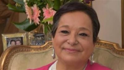 وصول جثمان أنيسة حسونة لمسجد الشرطة بـ6 أكتوبر استعدادا لأداء صلاة الجنازة