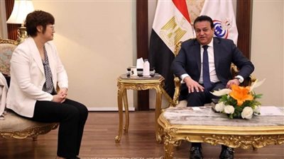 عاجل | د. خالد عبدالغفار يستقبل مدير عام شركة 