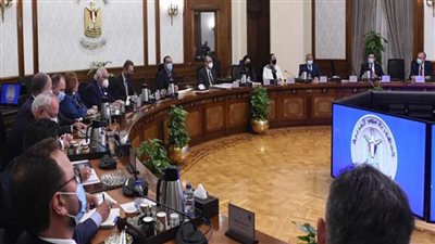 رئيس الوزراء يستقبل ممثلي 16 شركة ألمانية لبحث مجالات الاستثمار في مصر (صور)