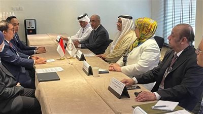 رئيس البرلمان العربي يلتقي رئيس منظمة برلمانيون جنوب شرق آسيا ضد الفساد 