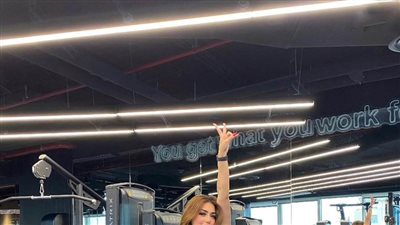 سارة سلامة تستعرض جمالها بجلسة في الجيم | صور 