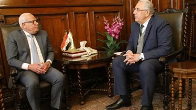 محافظ بورسعيد يستقبل أعضاء مجلس النواب والشيوخ بالمحافظة