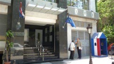 سفارة فرنسا بمصر تشكر الدولة لإعادة مصابي حادث 