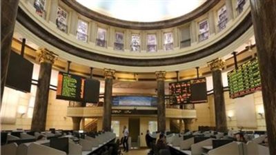 البورصة المصرية تواصل التباين مع ارتفاع المؤشر الرئيسي