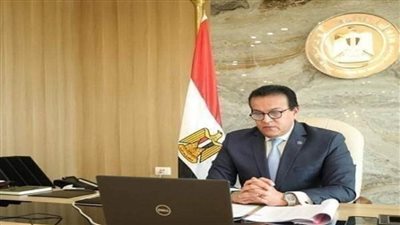د. خالد عبد الغفار يُعلن صدور قرارين جمهوريين بتعيين عمداء جُدد بجامعة أسيوط