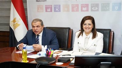 وزيرة التخطيط ترأس اجتماع المجلس القومي للأجور (صور)