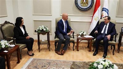 قطاع البترول يتعاون مع جنرال اليكتريك العالمية في مجال الاستدامة وخفض الانبعاثات (صور)