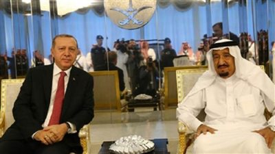 أردوغان يصل السعودية في أول زيارة منذ 5 سنوات