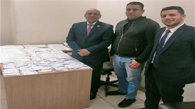 إحباط محاولة تهريب مستلزمات طبية بمطار القاهرة