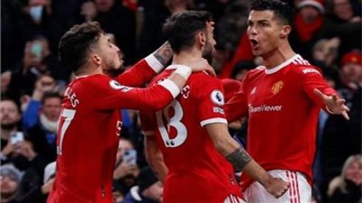 رونالدو يقود هجوم مانشستر يونايتد ضد برينتفورد في الدوري الإنجليزي