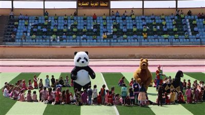 المنطقة الغربية العسكرية تستقبل زيارة للأطفال من المدن والقرى الحدودية بنطاقها (صور)