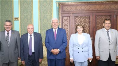 نقيب المهندسين يبحث التنسيق المشترك مع المعلمين والزراعيين بشأن الحوار الوطني