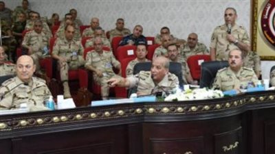 وزير الدفاع يشهد المرحلة الرئيسية لمشروع مراكز القيادة التعبوى (صمود - 1)