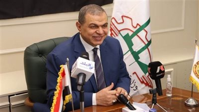 صرف 5 ملايين جنيه للعمالة غير المنتظمة وتعيين 645 شابا في المنيا