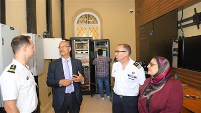 الفريق أسامة ربيع يلتقي المدير العام للمتحف القومي البحري الفرنسي لبحث سبل التعاون (صور)