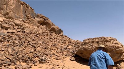 زاهي حواس يتفقد المواقع السعودية الأثرية