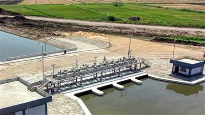 وزير الري يستعرض الموقف التنفيذي لمشروع قناطر ديروط الجديدة وتأهيل وصيانة المنشآت المائية الكبرى (صور)