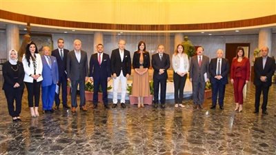 وزيرة الهجرة تعقد اجتماعا تنسيقيا في ضوء الاستعداد لزيارة وفد تجاري مصري إلى كندا (صور)