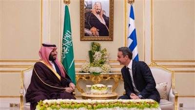 ولي العهد السعودي يبحث سبل تعزيز التعاون مع رئيس وزراء اليونان