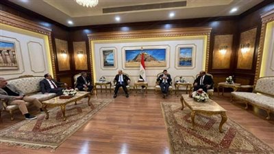 وزير الرياضة يوُدع نظرائه من دول العراق والأردن واليمن (صور)