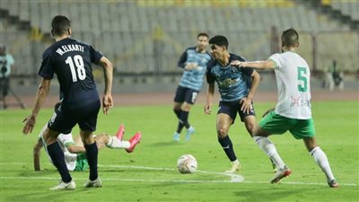 بيراميدز يفوز على المصري 3-1 في الدوري ويحتفظ بالوصافة