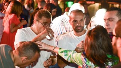 الصيف ولع على ممشى أهل مصر.. عمرو دياب والسفراء ونجوم الفن والإعلام في سهرة عالمية (صور)