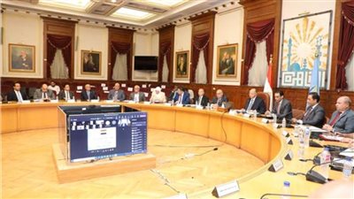 محافظ القاهرة: خطة الدولة ساهمت في توافر جميع السلع الغذائية بالأسواق 