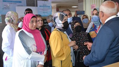 محافظ بورسعيد يتفقد وحدة طب أسرة جنوب البترول