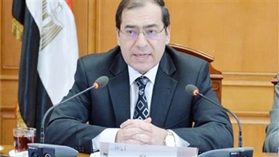 البترول: مصر ستتحول مستقبلا إلى مركز لنقل وتداول الطاقة لأوروبا 