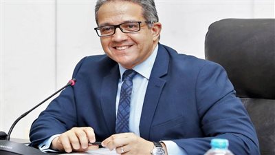 وزير السياحة يلتقط صورا مبدعة لشواطئ سيناء