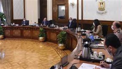 رئيس الوزراء يوجه بتوفير التمويل اللازم لمشروعات الهيئة الهندسية للقوات المسلحة مع الوزارات