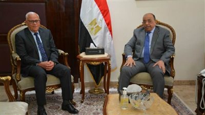 وزير التنمية المحلية يتابع مع محافظ بورسعيد معدلات  تنفيذ المشروعات التنموية والخدمية وتوفير فرص عمل لابناء المحافظة