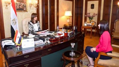 وزيرة الهجرة تستقبل الدكتورة إديتا فولني سفيرة 