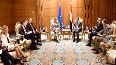 مباحثات مشتركة لوزير البترول مع كبار الشخصيات على هامش اجتماع منتدى غاز شرق المتوسط (صور)