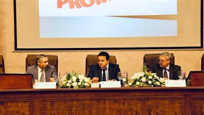 د. خالد عبد الغفار يرأس اجتماع مجلس إدارة المراكز والمعاهد والهيئات البحثية (صور)