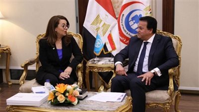 د. خالد عبد الغفار يستقبل المدير التنفيذي لمكتب الأمم المتحدة المعني بالمخدرات والجريمة (صور)