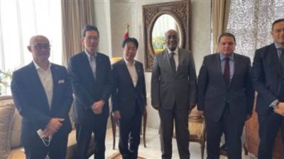 سفير مصر بطوكيو يتابع خطوات تنفيذ مشروع الخط الرابع لمترو الأنفاق بالقاهرة