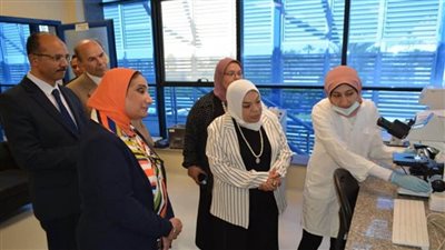 د. خالد عبد الغفار يستعرض تقريرًا حول دعم مدينة الأبحاث العلمية لقطاع الصناعة في مصر (صور)