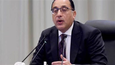 رئيس الوزراء يتابع توفير المواد الخام اللازمة لتنفيذ مشروع القطار الكهربائي السريع