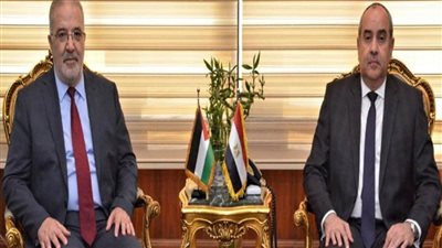 وزير الطيران يبحث مع وزير النقل الفلسطيني سبل تعزيز التعاون  فى مجال النقل الجوي (صور)