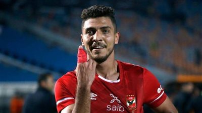 شريف يقود هجوم الاهلي لمواجهة بيراميدز في كأس مصر