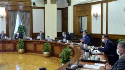 رئيس الوزراء يستكمل متابعة خطوات فض التشابكات المالية الحكومية