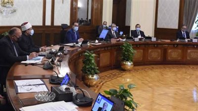 رئيس الوزراء يوجه بالإسراع في تنفيذ مشروعات شرم الشيخ استعدادا لمؤتمر المناخ