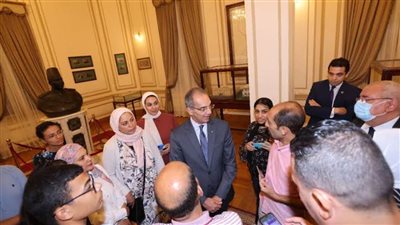 وزير الاتصالات يتفقد مركز إبداع مصر الرقمية 