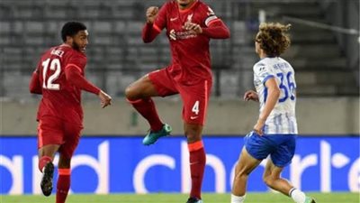 بمشاركة محمد صلاح.. ليفربول يسقط أمام مانشستر يونايتد برباعية وديا