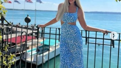 على شواطيء إيطاليا.. ريم مصطفى تبهر متابعيها | صور