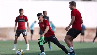 صلاح محسن وحسام حسن يقودان هجوم الأهلي أمام فيوتشر في الدوري