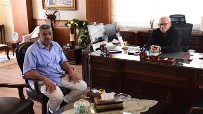 محافظ بورسعيد يتابع مستجدات العمل بملف التصالح في مخالفات البناء ببورسعيد